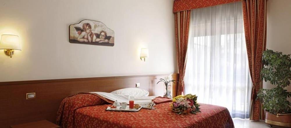 Hotel Vitti Roma Dış mekan fotoğraf
